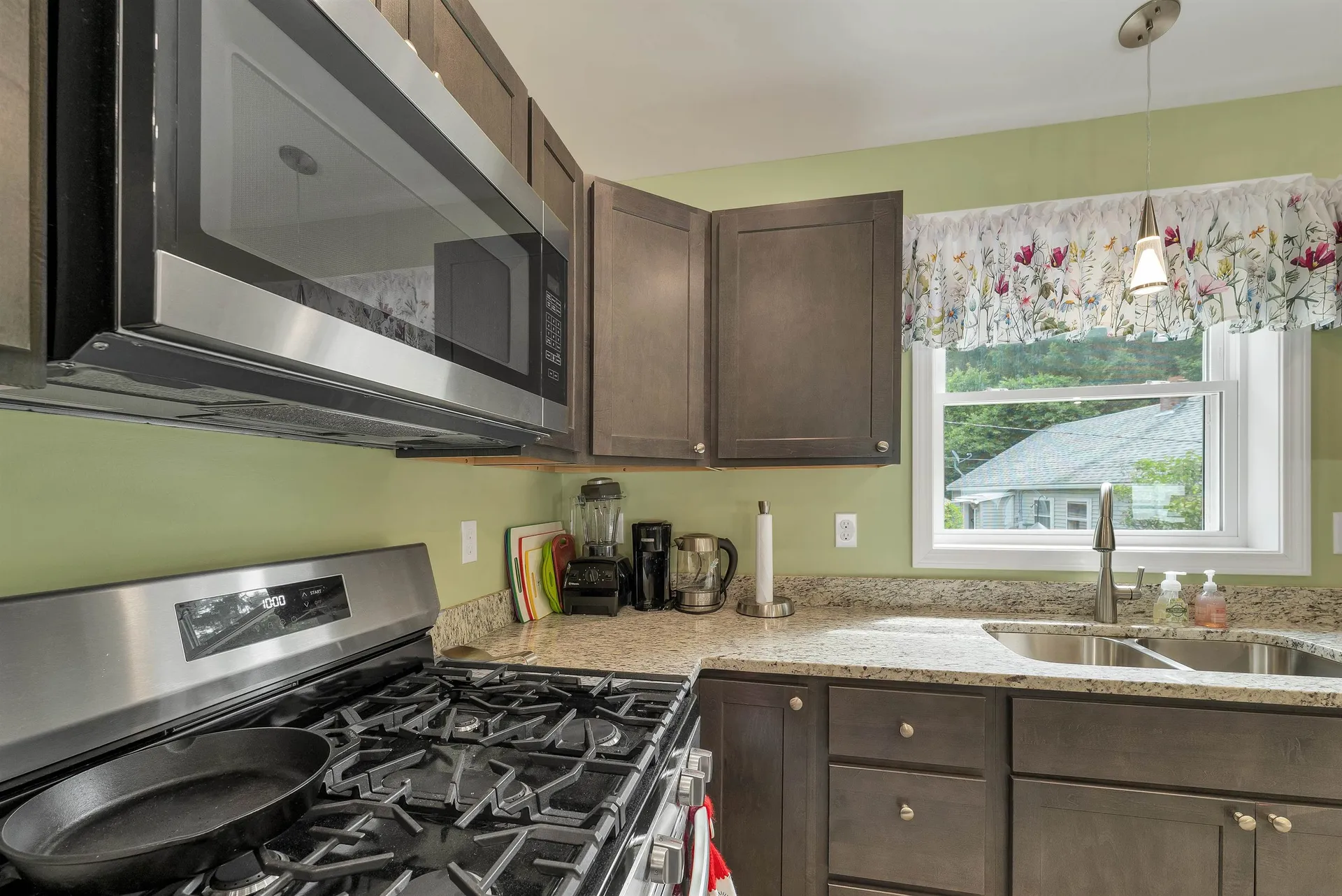 3 Carver Street Franklin NH 03235