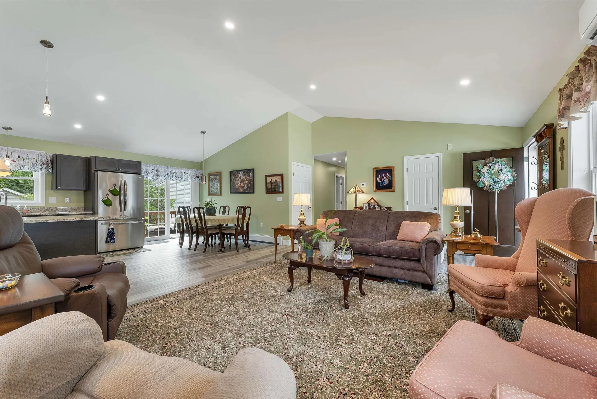 3 Carver Street Franklin NH 03235