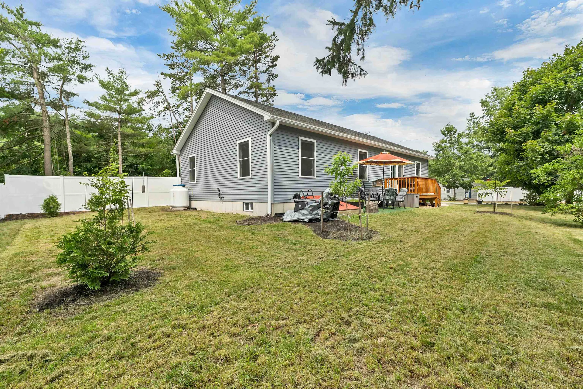 3 Carver Street Franklin NH 03235