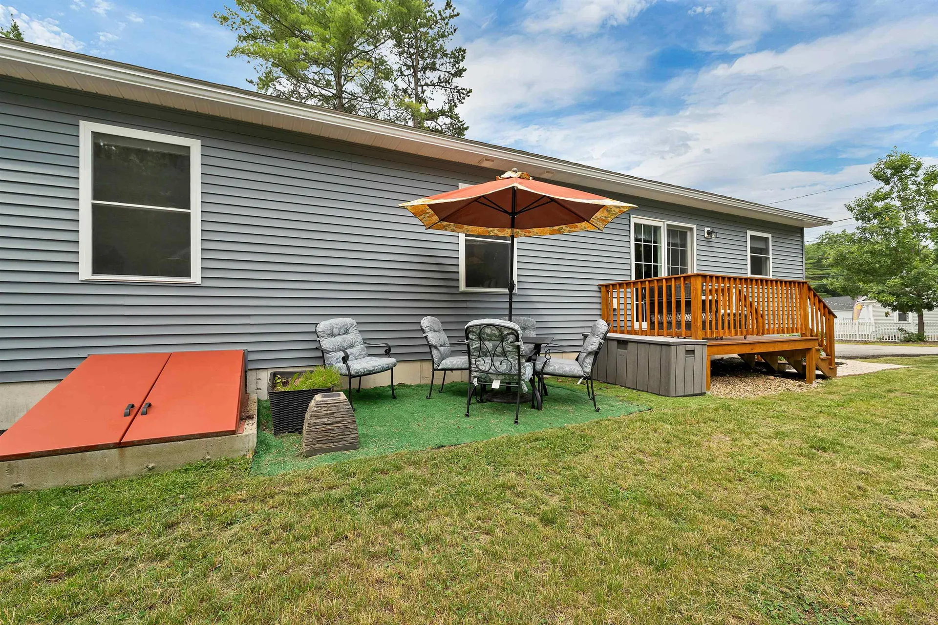3 Carver Street Franklin NH 03235
