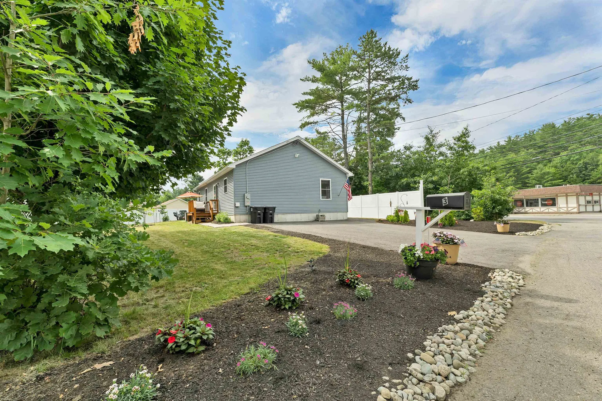 3 Carver Street Franklin NH 03235