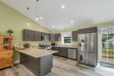 3 Carver Street Franklin NH 03235