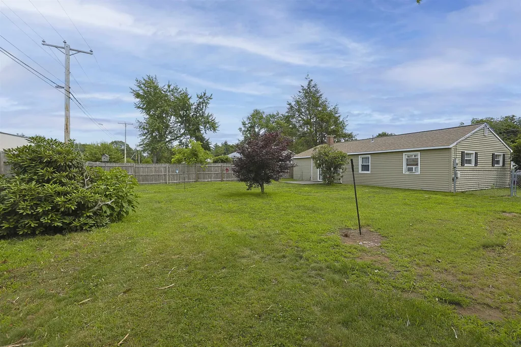 53 Kelwyn Drive Somersworth NH 03878