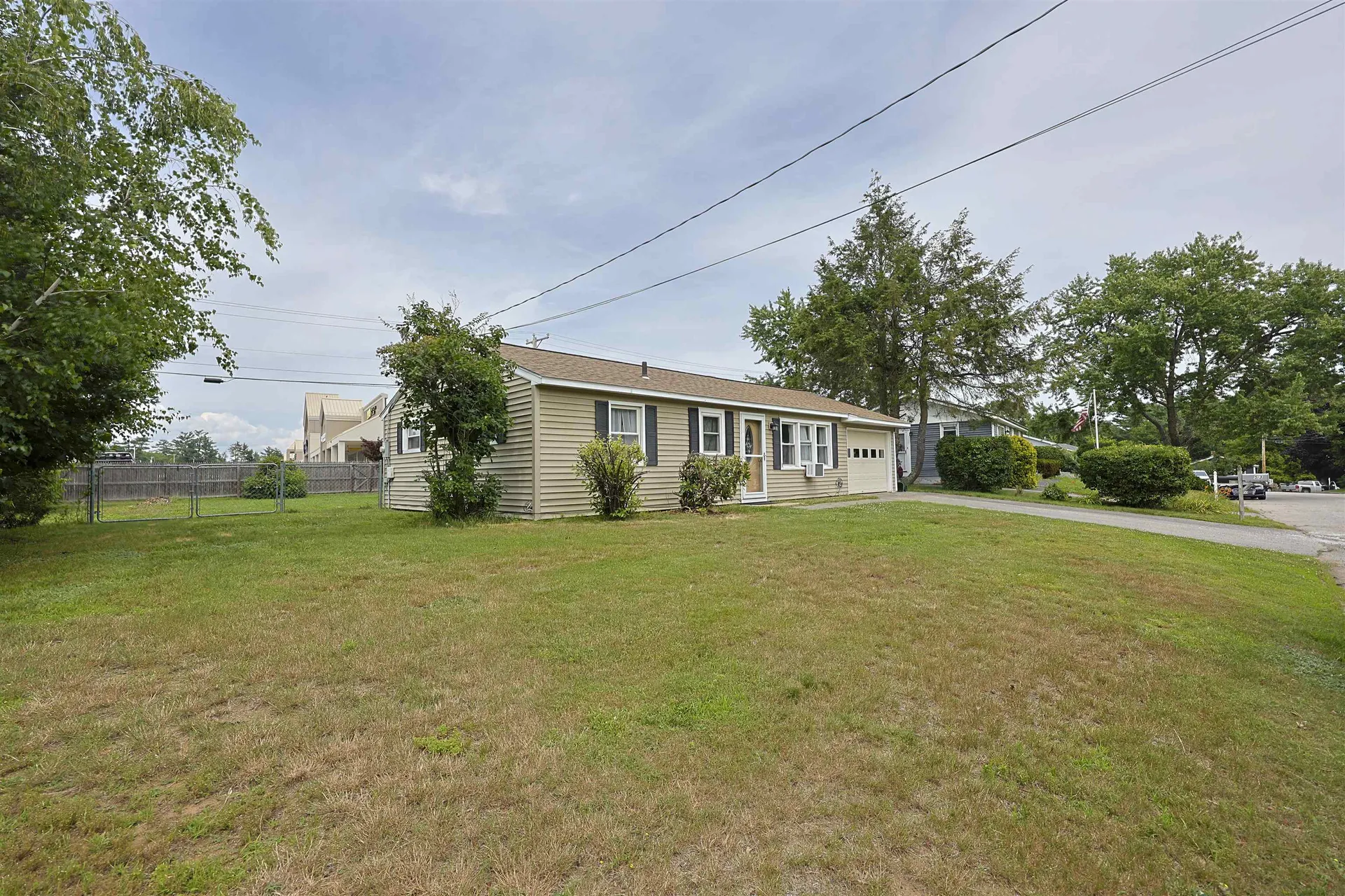 53 Kelwyn Drive Somersworth NH 03878