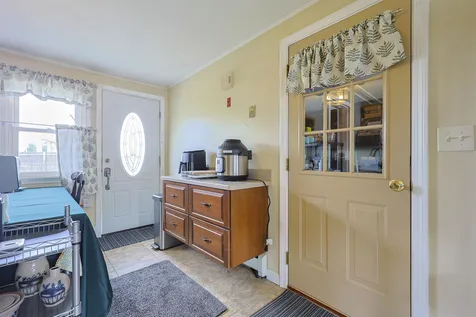 53 Kelwyn Drive Somersworth NH 03878