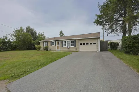 53 Kelwyn Drive Somersworth NH 03878