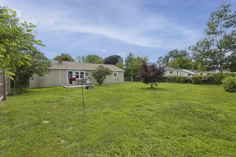 53 Kelwyn Drive Somersworth NH 03878