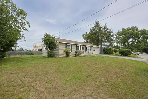 53 Kelwyn Drive Somersworth NH 03878