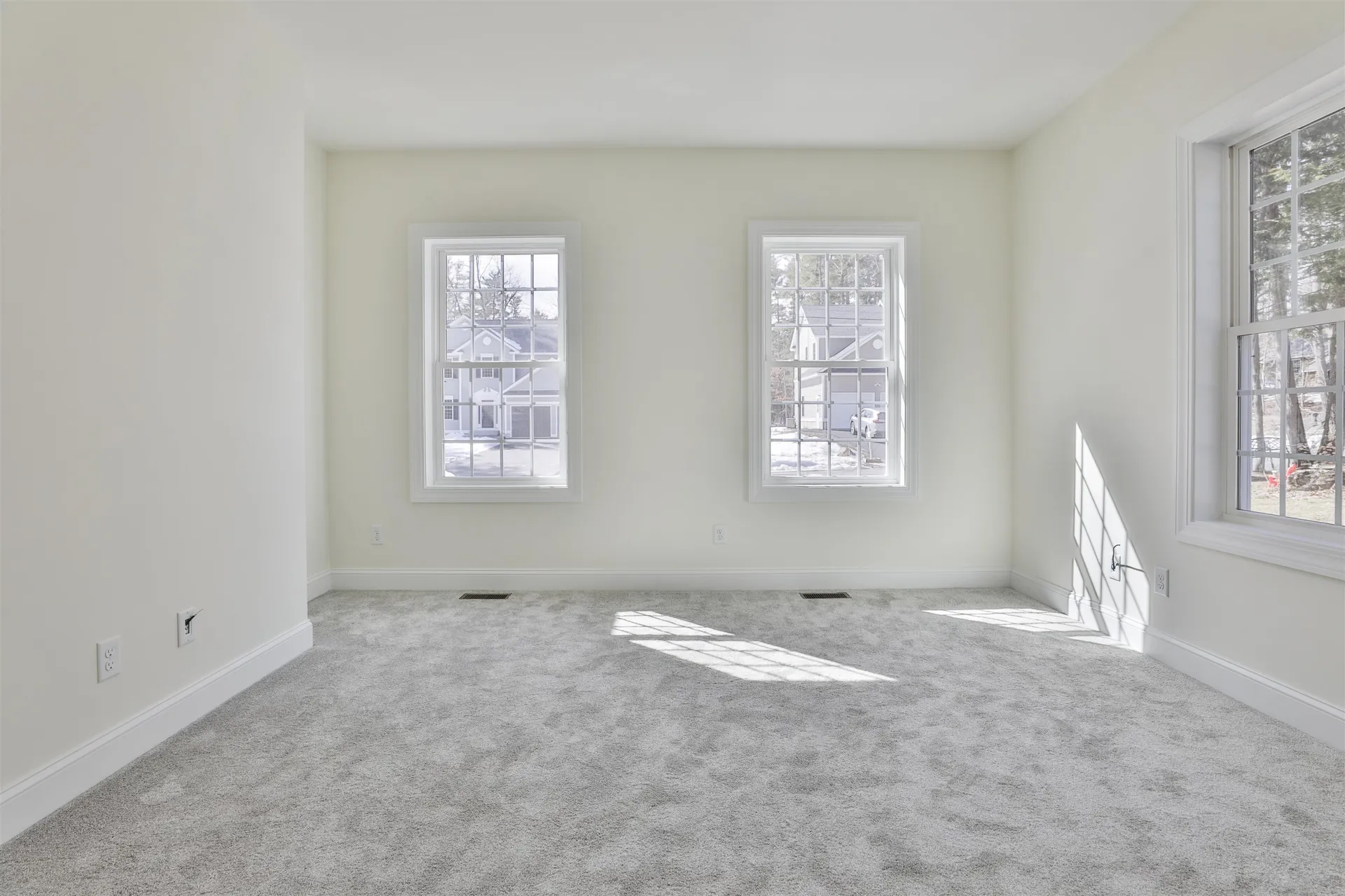 22 Reeds Ferry Way Merrimack NH 03054