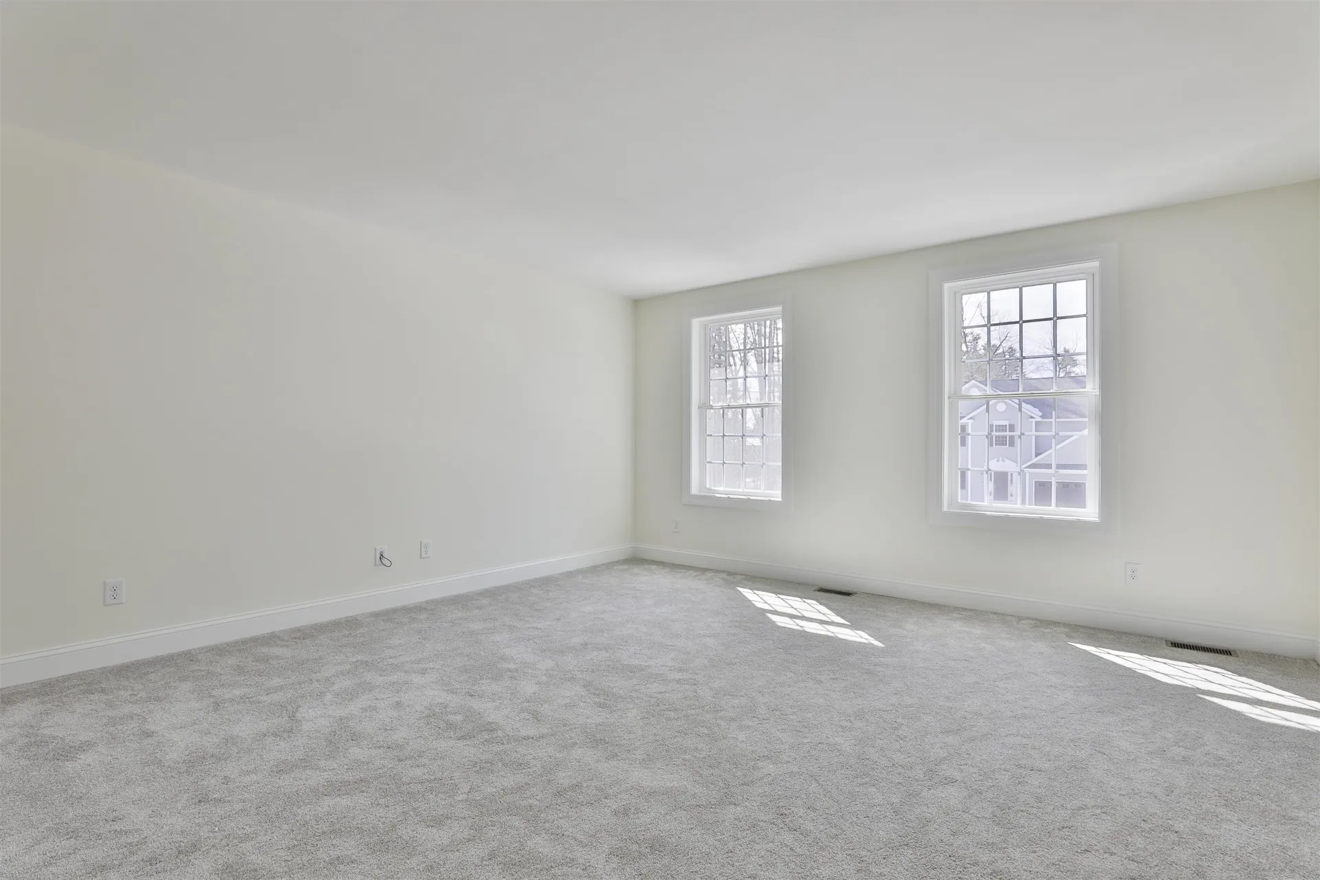 22 Reeds Ferry Way Merrimack NH 03054