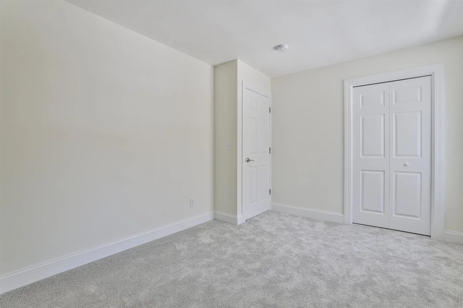 22 Reeds Ferry Way Merrimack NH 03054
