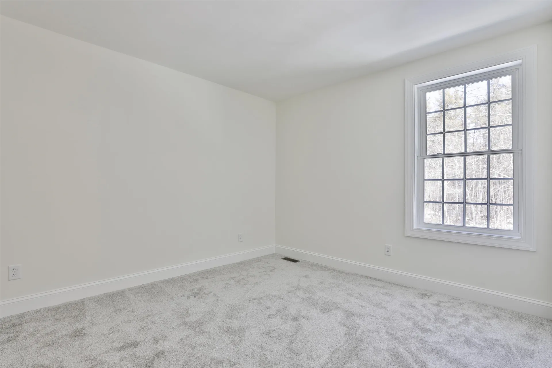 22 Reeds Ferry Way Merrimack NH 03054