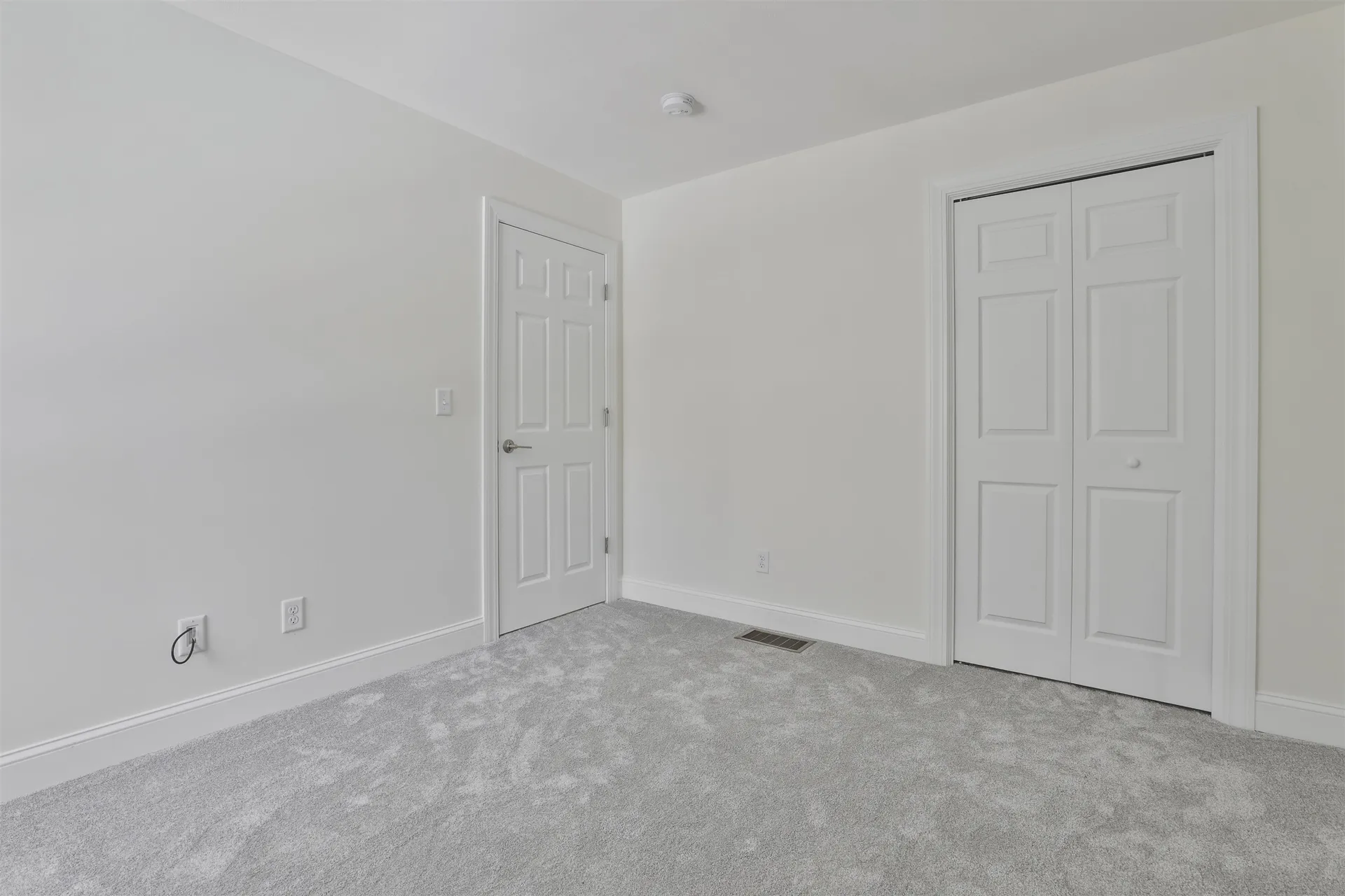 22 Reeds Ferry Way Merrimack NH 03054