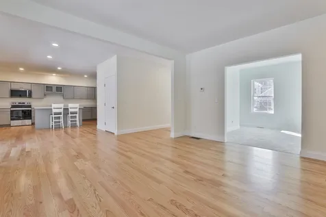 22 Reeds Ferry Way Merrimack NH 03054