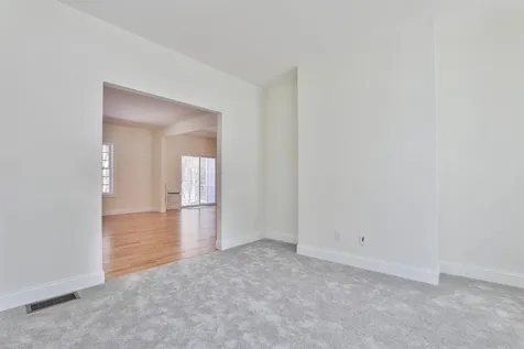 22 Reeds Ferry Way Merrimack NH 03054