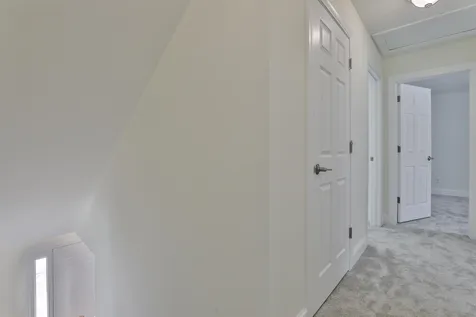 22 Reeds Ferry Way Merrimack NH 03054