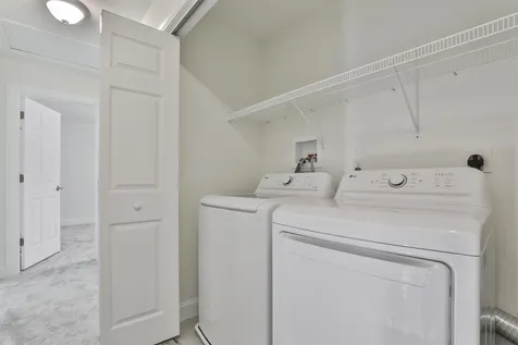22 Reeds Ferry Way Merrimack NH 03054