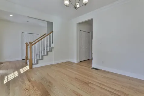 22 Reeds Ferry Way Merrimack NH 03054