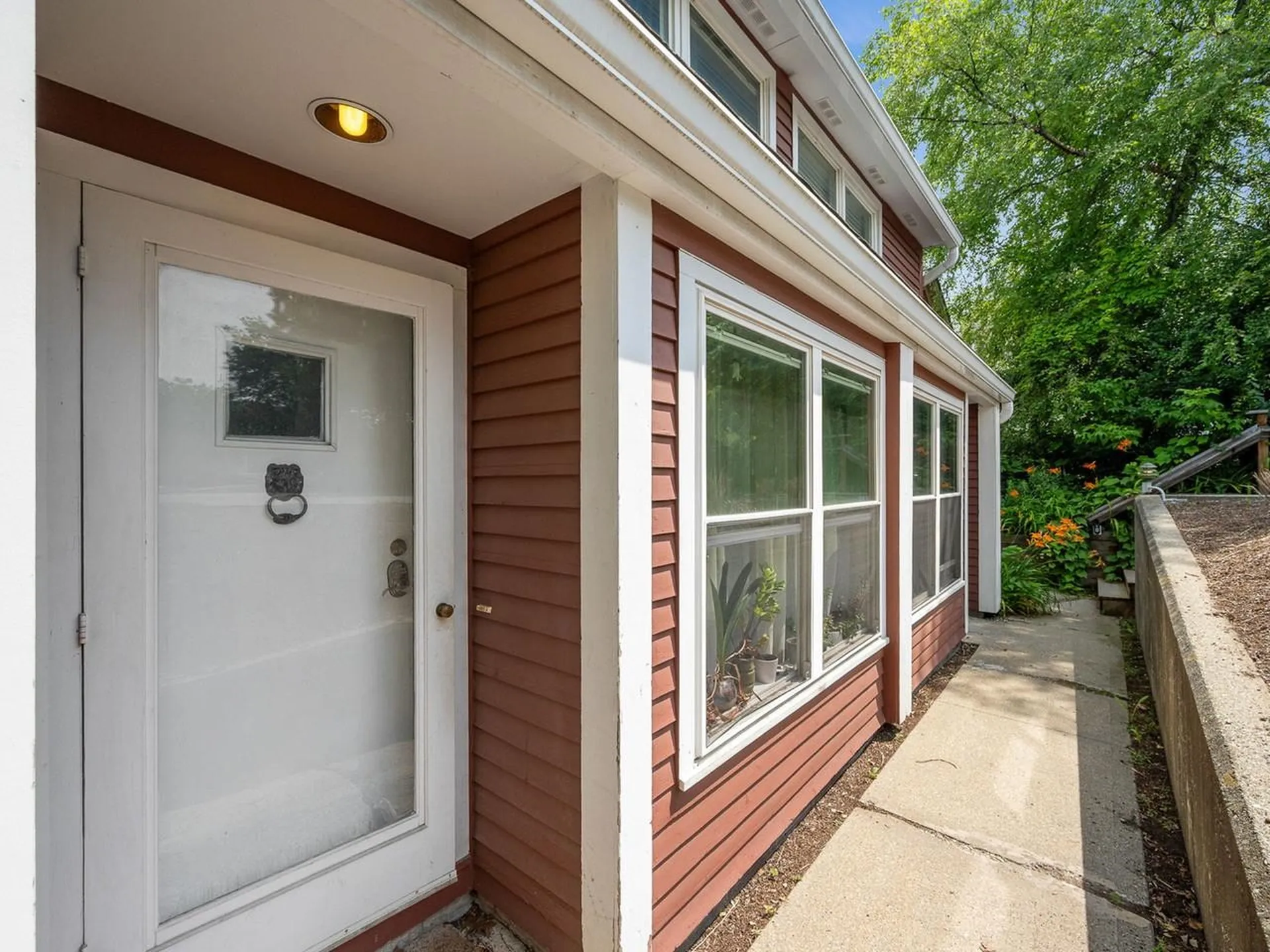 297 College Street Burlington VT 05401