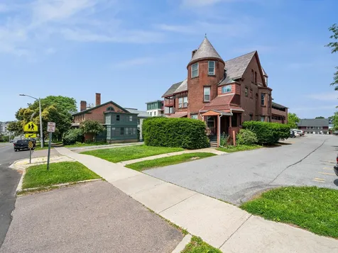 297 College Street Burlington VT 05401