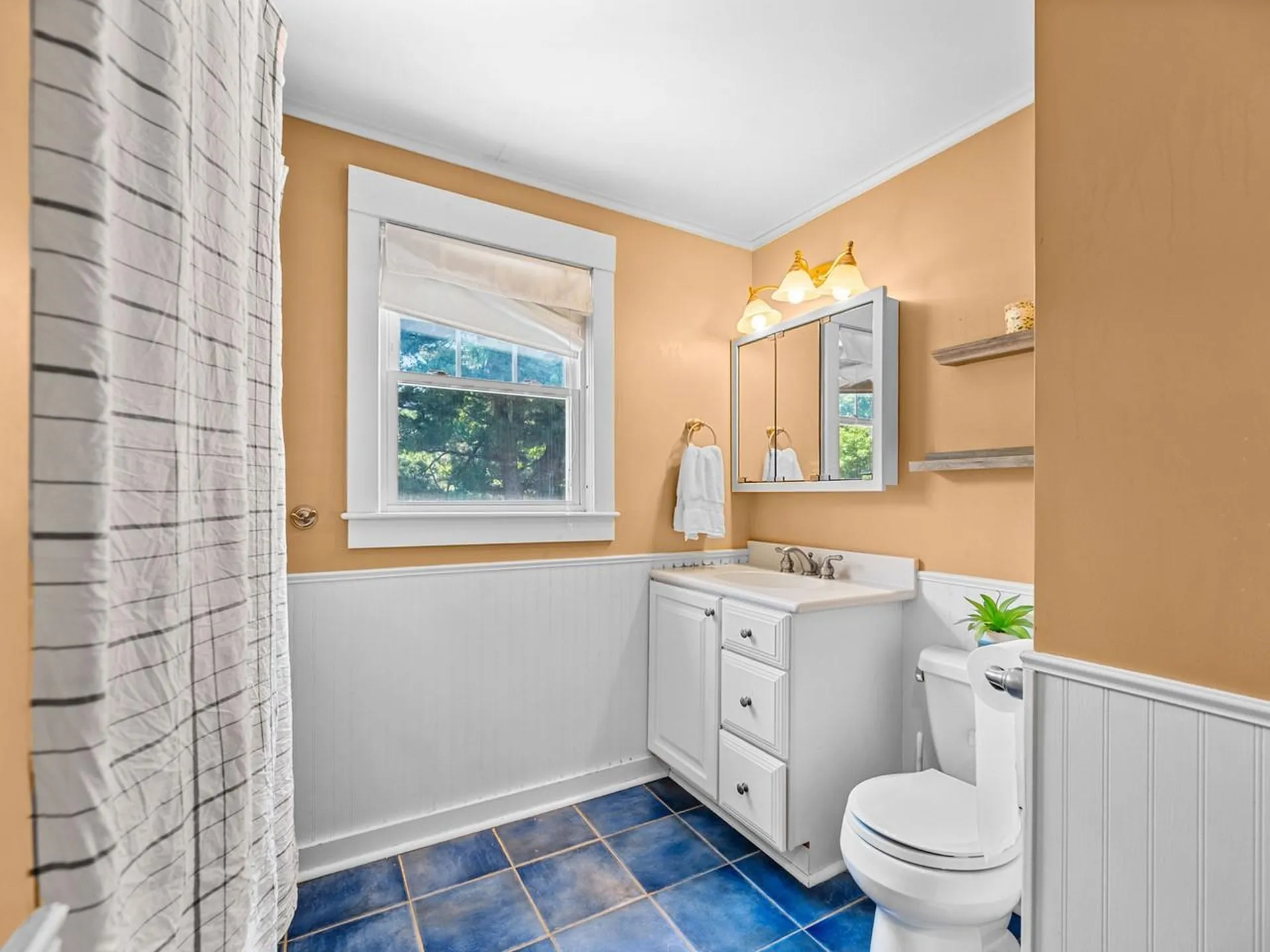 19 Roland Court Winooski VT 05404