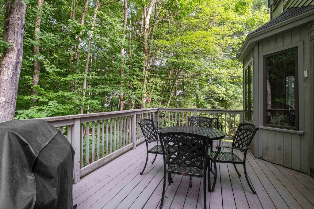 674 Elm Street Laconia NH 03246