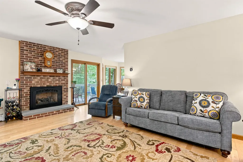 674 Elm Street Laconia NH 03246