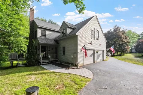 674 Elm Street Laconia NH 03246