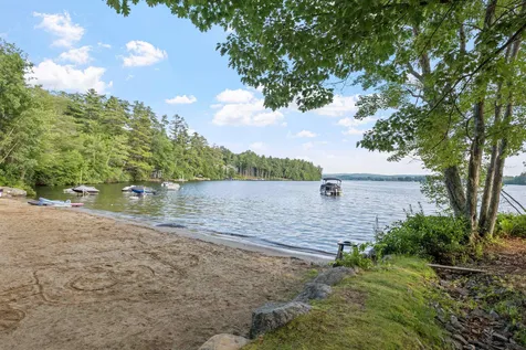 674 Elm Street Laconia NH 03246