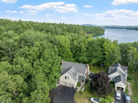 674 Elm Street Laconia NH 03246