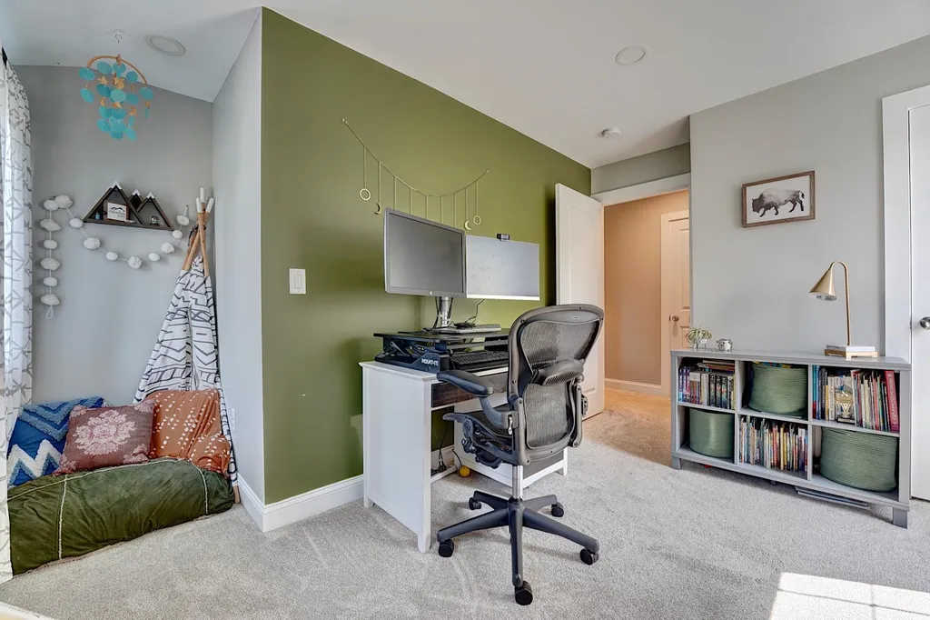 190 Breezy Way Barrington NH 03825