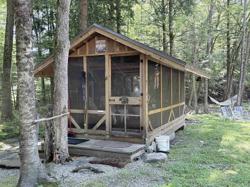 729 Davis Road Cavendish VT 05142