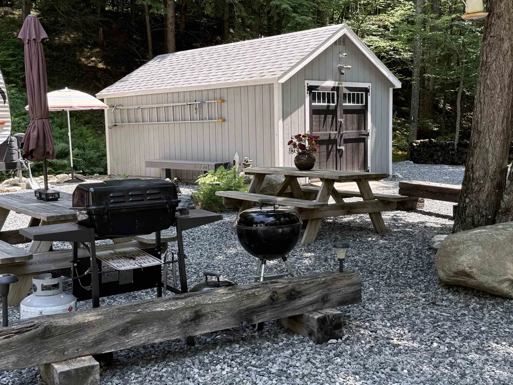 729 Davis Road Cavendish VT 05142