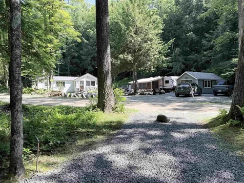 729 Davis Road Cavendish VT 05142