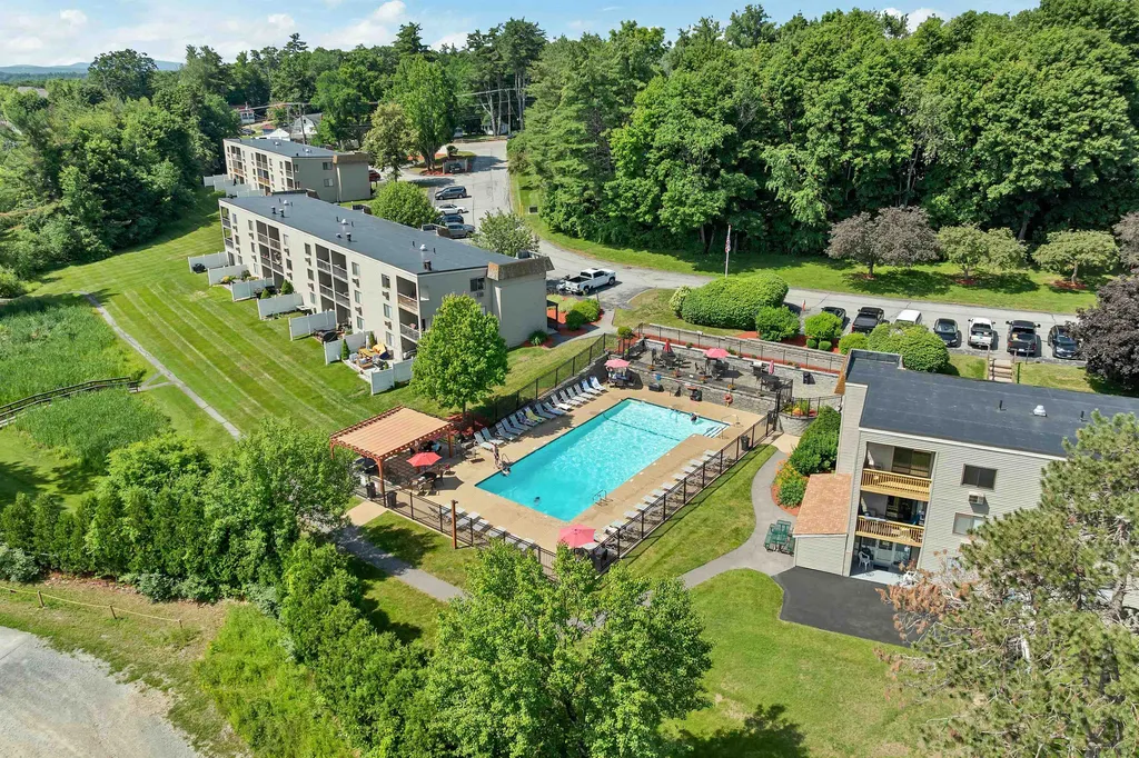 41 Treetop Circle Laconia NH 03246