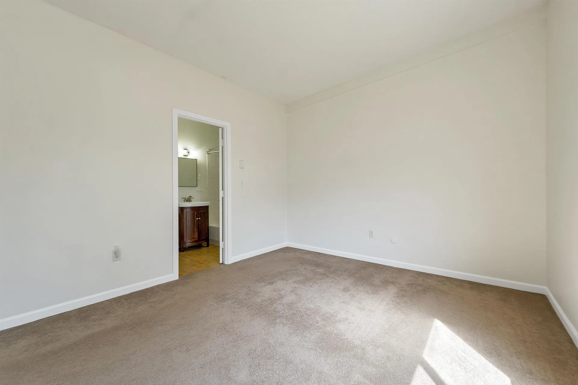 41 Treetop Circle Laconia NH 03246