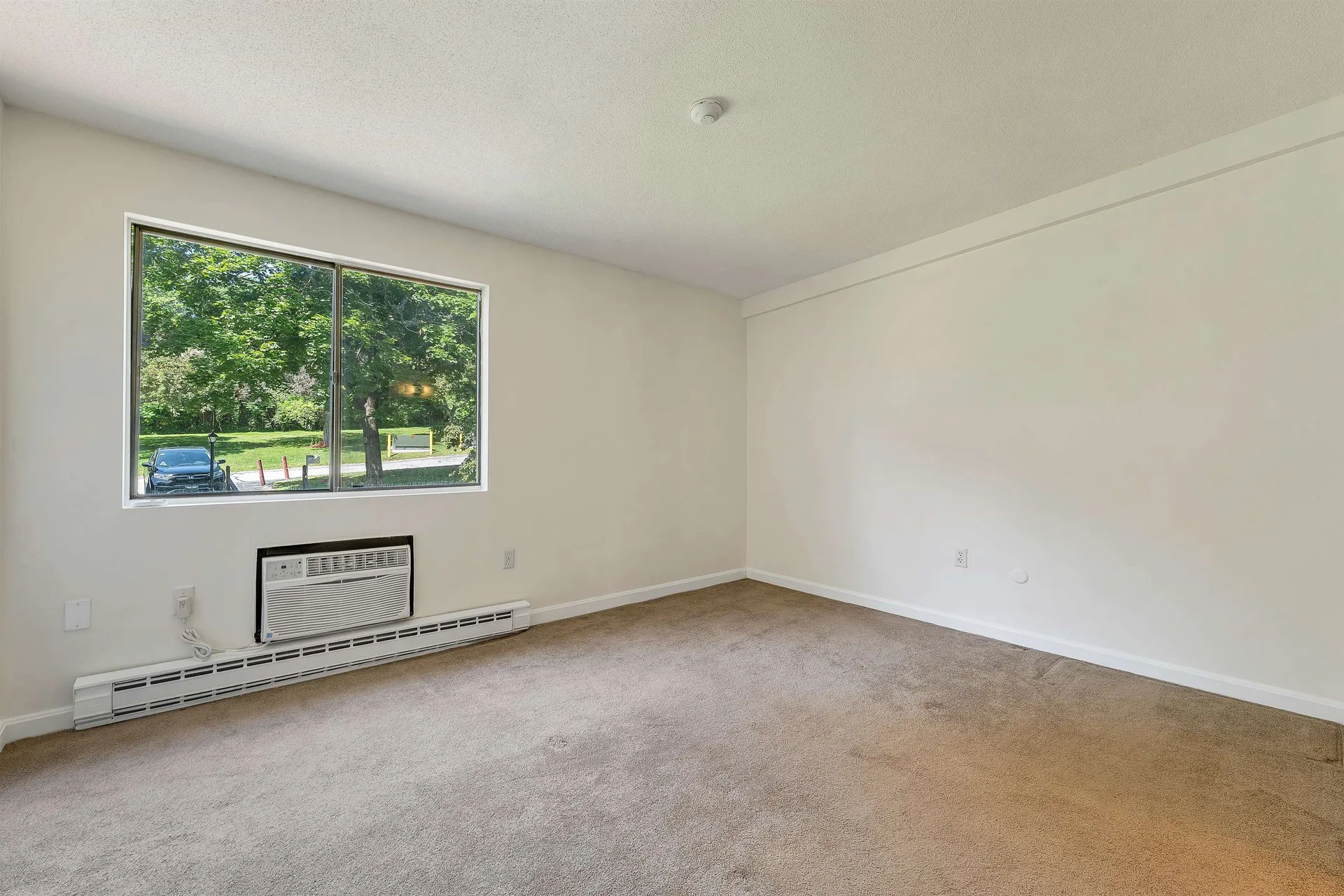 41 Treetop Circle Laconia NH 03246