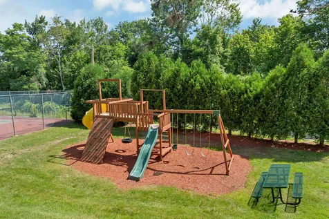41 Treetop Circle Laconia NH 03246