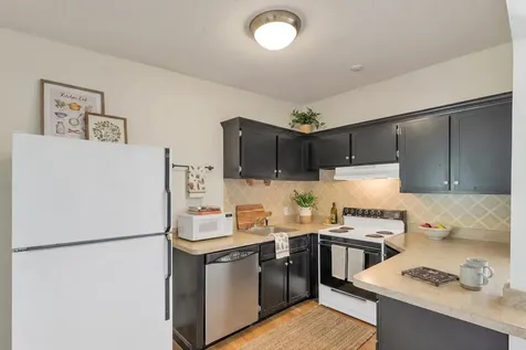41 Treetop Circle Laconia NH 03246