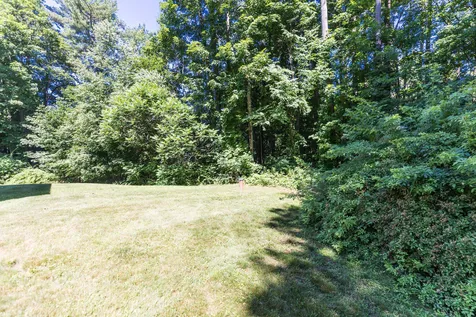 12 Woodside Road Durham NH 03824