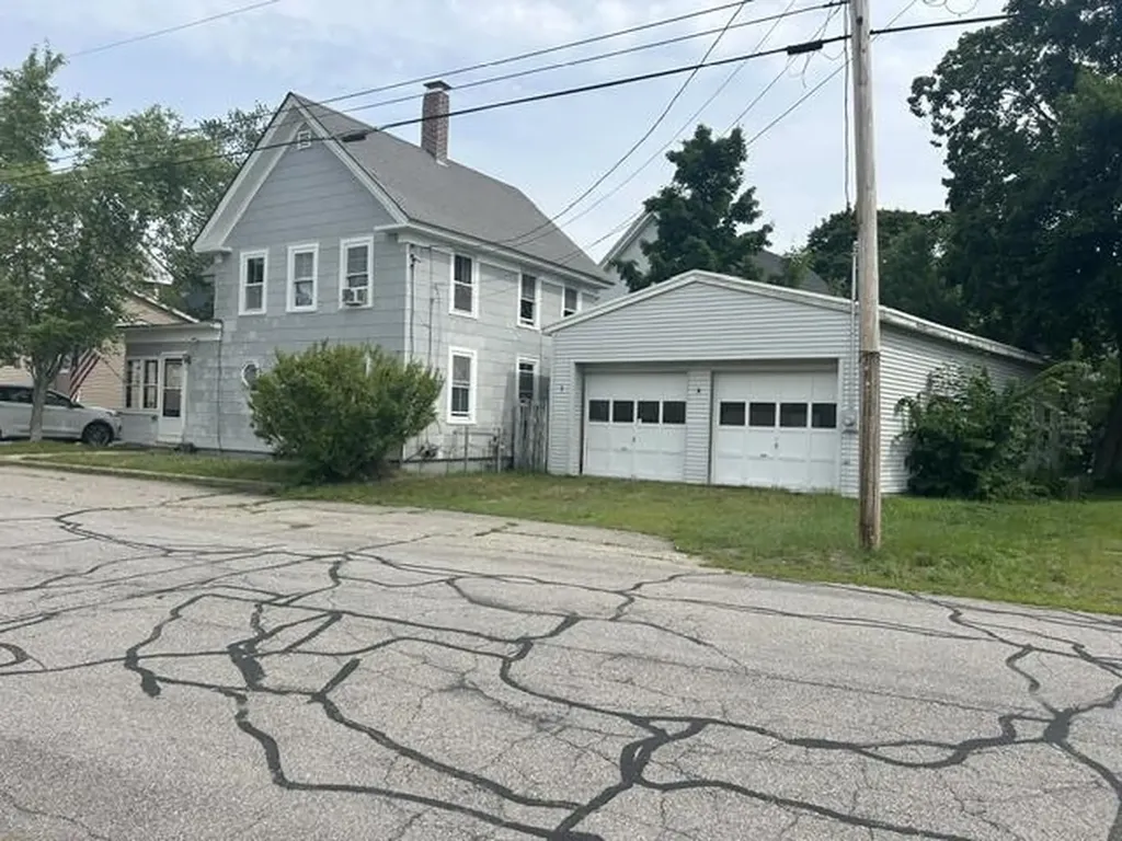 4 Olsen Way Rochester NH 03867