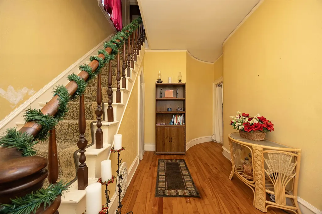 374 Spring Street St. Johnsbury VT 05819