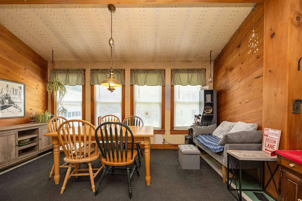 374 Spring Street St. Johnsbury VT 05819