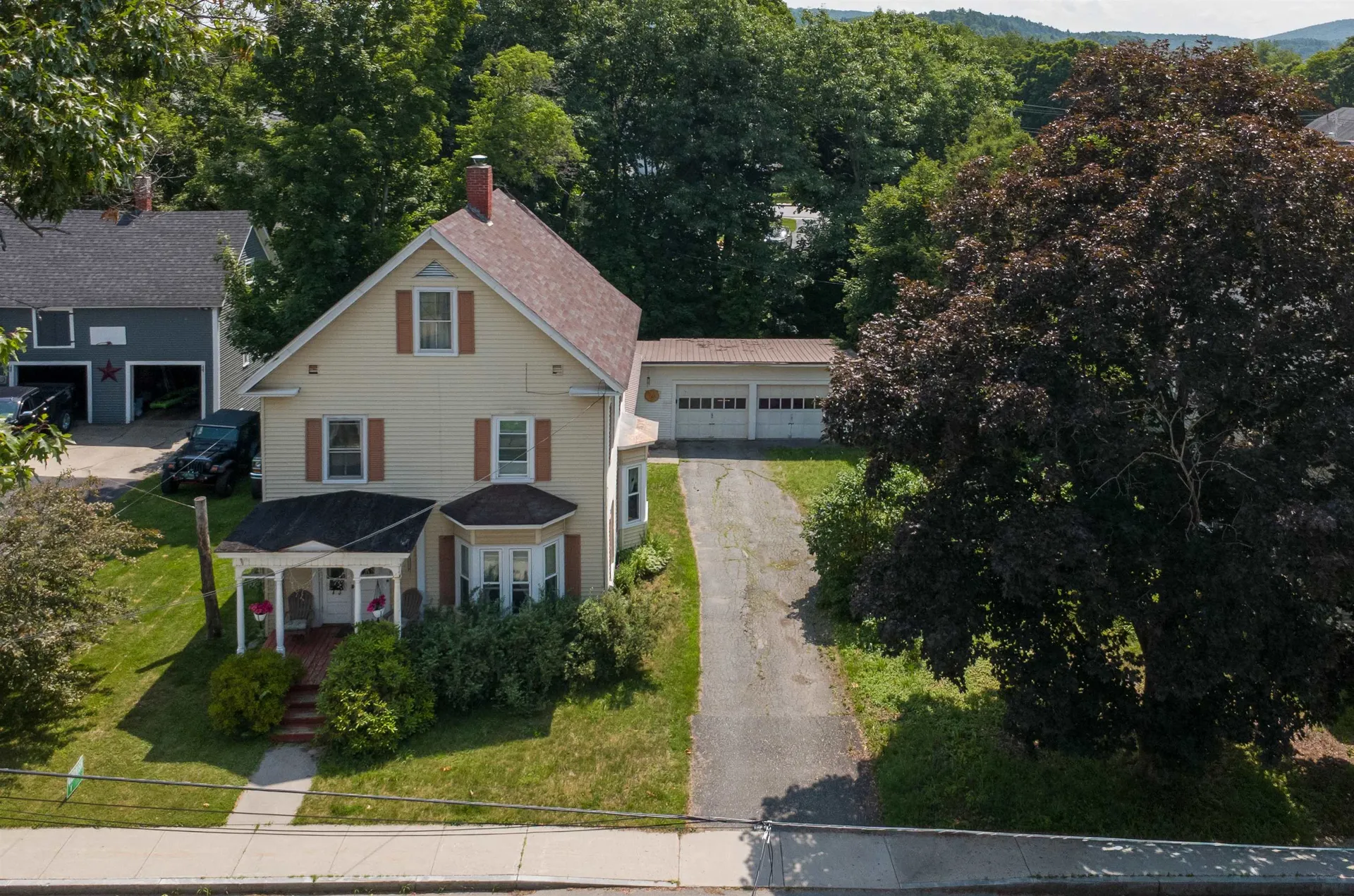 374 Spring Street St. Johnsbury VT 05819