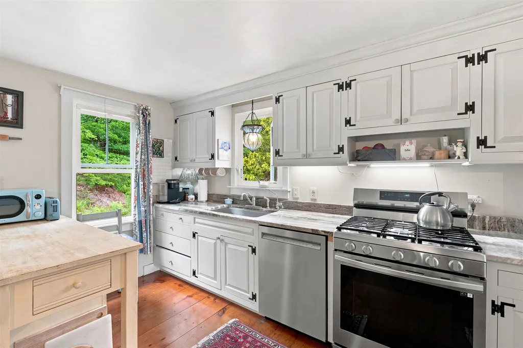 316 Hale Road Sanbornton NH 03269