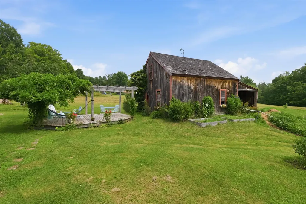 316 Hale Road Sanbornton NH 03269