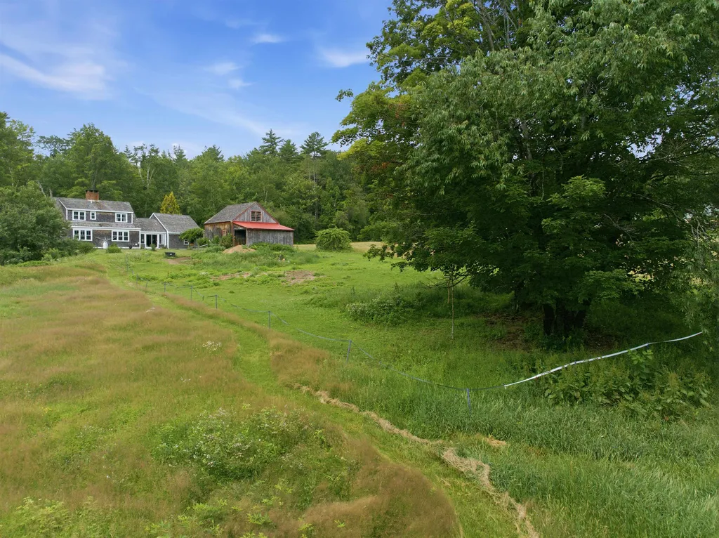 316 Hale Road Sanbornton NH 03269