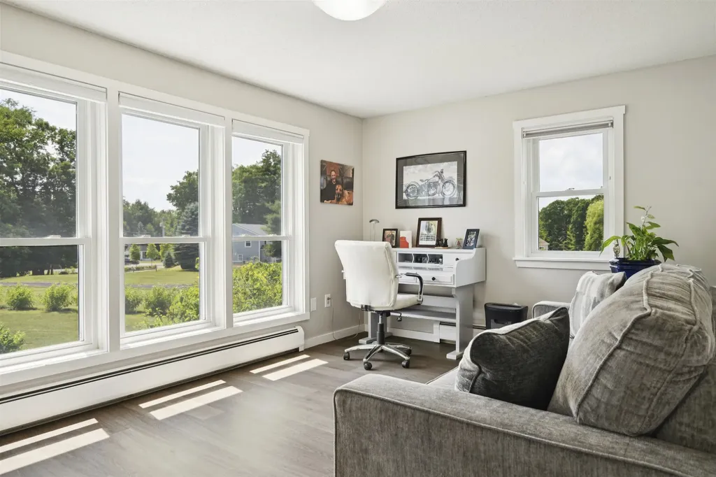 6 Beacon Hill Road Gilford NH 03249