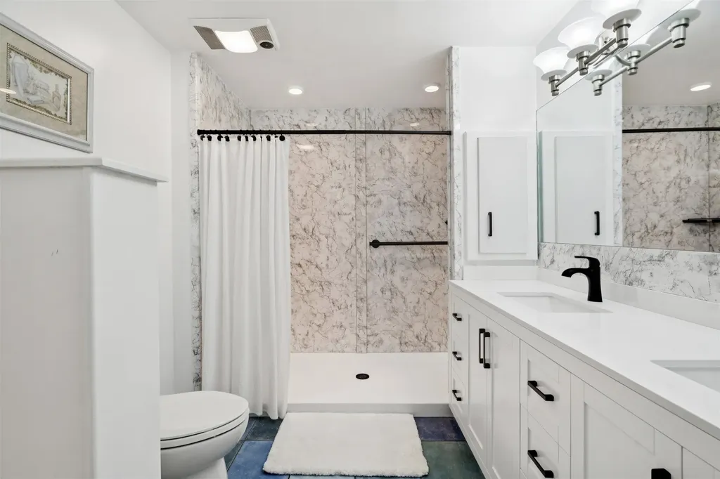6 Beacon Hill Road Gilford NH 03249