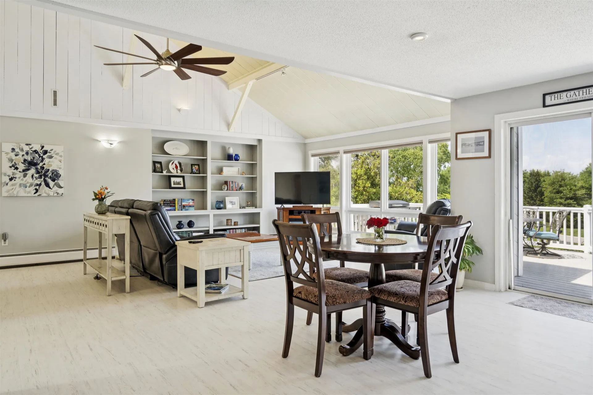6 Beacon Hill Road Gilford NH 03249